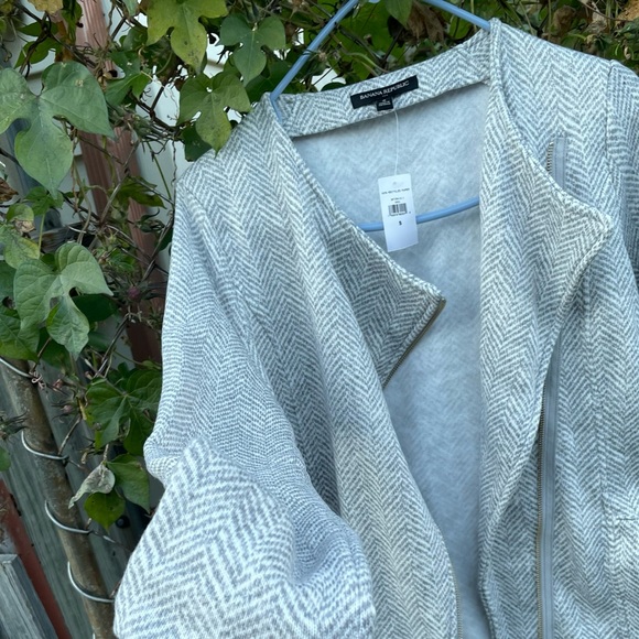 Banana Republic Lightweight Fleece Herringbone Gray & White Long Jacket - NWT - Picture 3 of 14